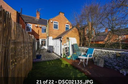 2 Bed Terraced House, Leeson Street, LE2 - Photo 4