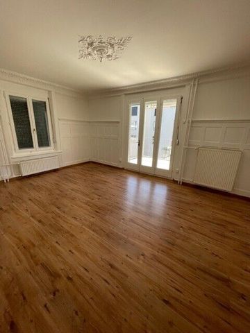 Ultramodern apartment with a fantastic terrace and stunning views - Photo 3