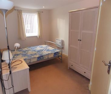 2 bedroom apartment to rent - Photo 4