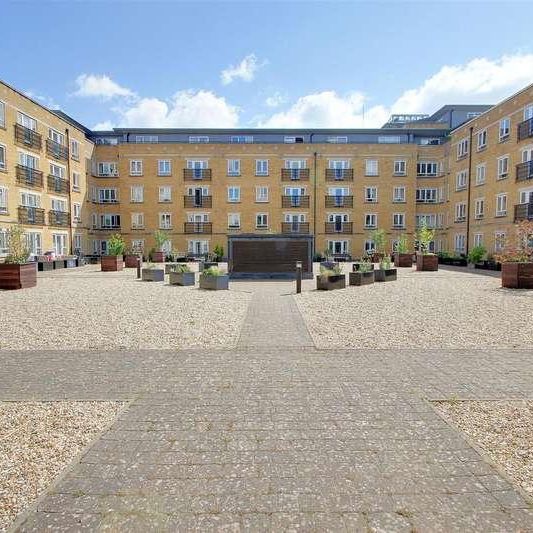 Ovaltine Court, Kings Langley, WD4 - Photo 1