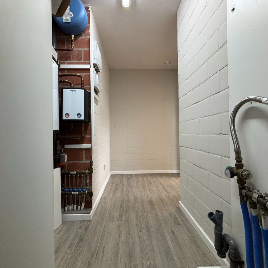 Halfopen woning te huur te Vleteren - Photo 1