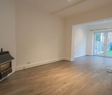 3 Bedroom For Rent - Photo 2