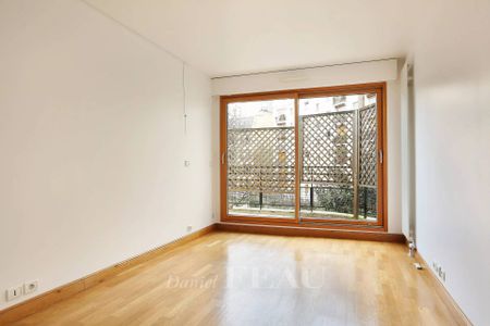 Location appartement, Paris 16ème (75016), 5 pièces, 123.5 m², ref 85837767 - Photo 2