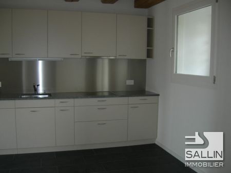 SPACIEUX TRIPLEX 5½ PIECES AVEC PART AU JARDIN - Foto 5