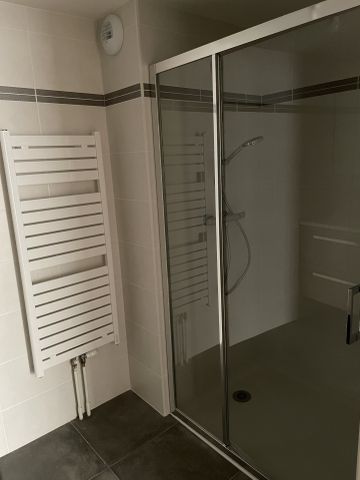 Appartement RUE MARIE STUART - Photo 2