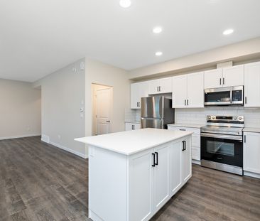 Alberta, 15123 25 Street NW, T5Y2C1, Edmonton - Photo 4