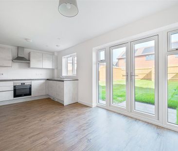 3 bedroom semi-detached house to rent - Photo 6