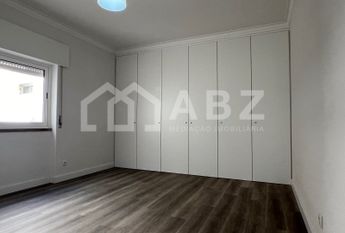Apartamento T2 em Setúbal