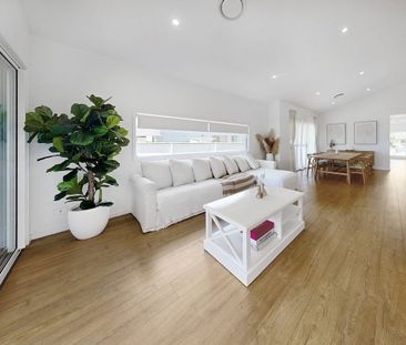 95 Pauls Road, Upper Caboolture QLD 4510 - House For Rent | Domain - Photo 3