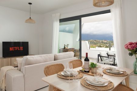 Ground Floor Apartment in La Cala de Mijas - Photo 2
