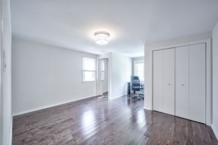 For Lease - 1638 Birchwood Drive, Mississauga, Ontario - Photo 2