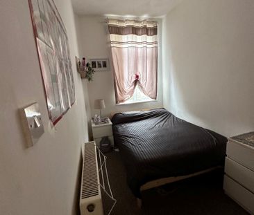 Flat 2, 114 Platt Lane, Manchester, M14 - Photo 1