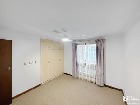 Spacious Family Home with Multiple Living Areas, Plenty of Parking, Solar and More! - Photo 2