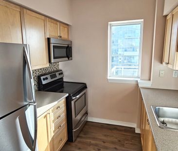 For Lease - 215 Queen Street Unit# 2307, Brampton, Ontario - Photo 3