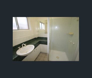 Coastal Comfort in a Quiet Cul-de-Sac - Photo 3