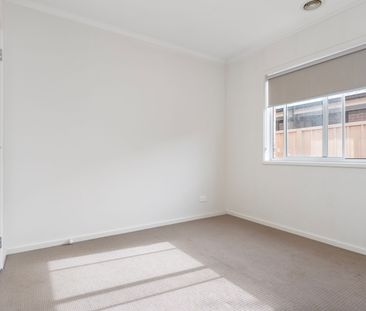 43 AXFORD BOULEVARD, Wodonga VIC 3690 - House For Rent | Domain - Photo 6