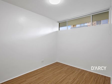 2/17 TRUNDLE ST - Photo 5