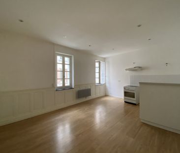 Location Appartement 2 pièces 46m² CASTELNAUDARY 11400 - Photo 6