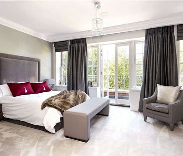 Oxshott Lodge is a luxury development of ten apartments with this s... - Photo 4