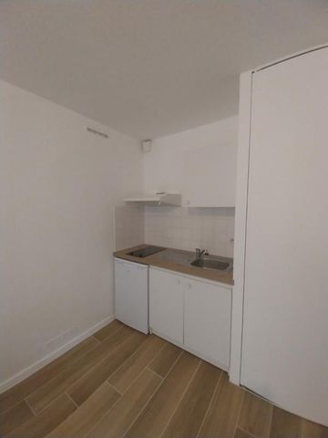 Location Appartement 1 pièce Meublé 26m² BORDEAUX 33800 - Photo 3