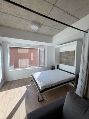 36 Robinson Ave, Ottawa, ON - Photo 1