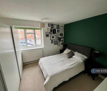 2 bedroom flat to rent - Photo 6
