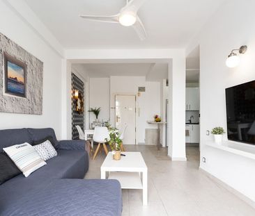 Avenida Antonio Machado - Photo 2