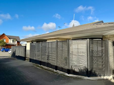 Sydenham, 2 bedrooms - Photo 2