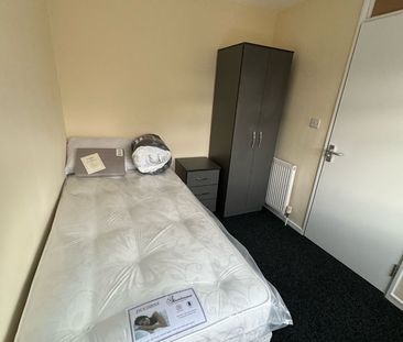 Room in a Shared House, Papyrus Way, B36 - Photo 1