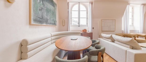 Appartement • Paris 1er - Photo 1