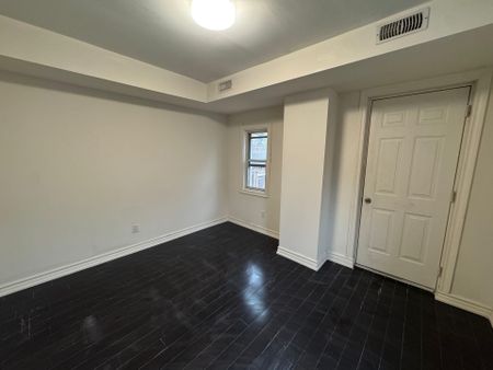 For Lease - 180 Carlton Street Unit# 1, Toronto, Ontario - Photo 5