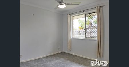 3 Bedroom Home - Side Access with Fully Fenced Yard - Photo 5