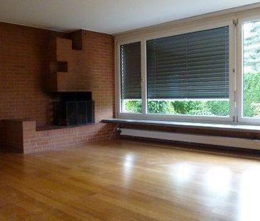 Charmantes 5.5-Zimmer-Einfamilienhaus in Embrach, befristet für ein... - Foto 2