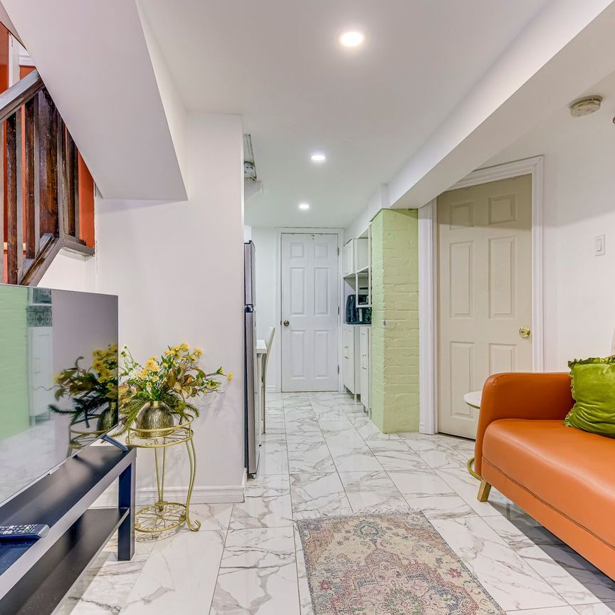 For Lease - 144 Evelyn Crescent Unit# Basement, Toronto, Ontario - Photo 1