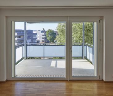 Moderne, helle Hochparterre-Wohnung an zentraler Lage - Foto 3