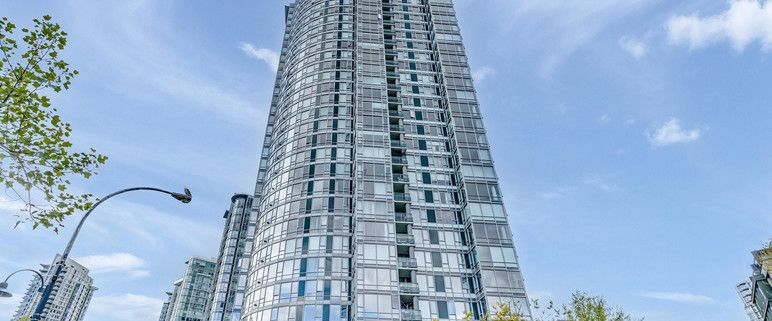 Quay West 1 & 2 | 1033 Marinaside Crescent, Vancouver - Photo 1