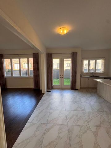 For Lease - 24 Klinck Drive, Richmond Hill, Ontario - Photo 3