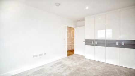 1 bedroom penthouse to rent - Photo 4