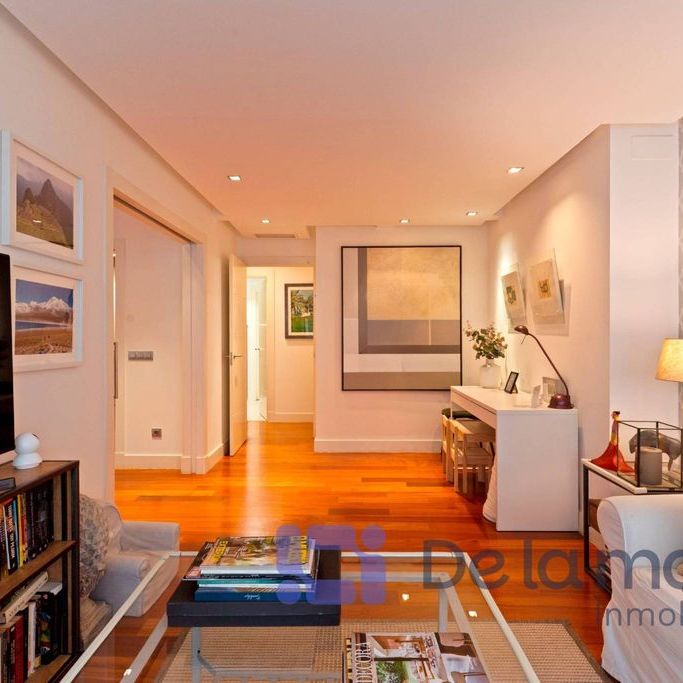 5 room luxury Flat for rent in Madrid, Spain - Photo 1