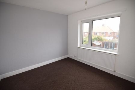 To Let 3 Bed Semi-Detached House - Photo 3