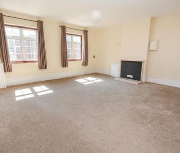 3 bedroom maisonette to rent - Photo 1