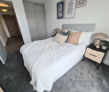 Cow Green, Halifax - Photo 2