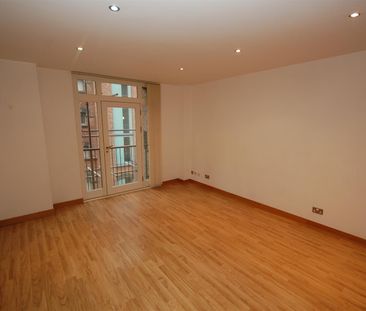 East Float Quay Dock Road Birkenhead, 2 bedroom, Flat - Photo 3