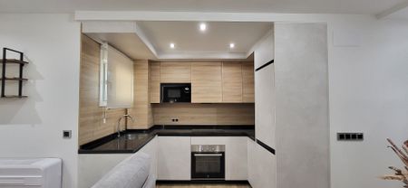 Apartamento de alquiler en Plaza de la Malagueta, 2, La Malagueta - Monte Sancha - Photo 2