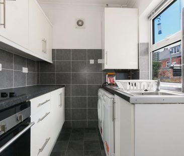 4 bedroom house share to rent - Photo 2