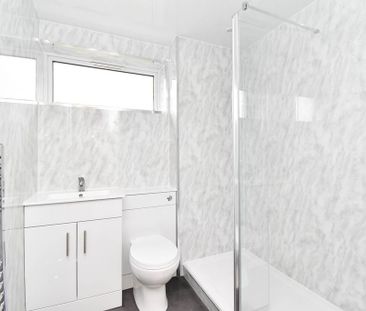 3 bedroom terraced house to rent - Photo 6