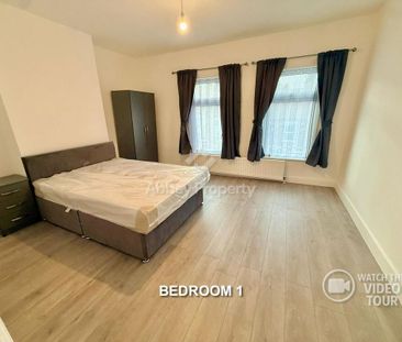 4 bedroom terraced house to rent - Photo 4