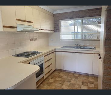 2/183 Kennedy Drive, Tweed Heads West, NSW 2485 - Photo 4