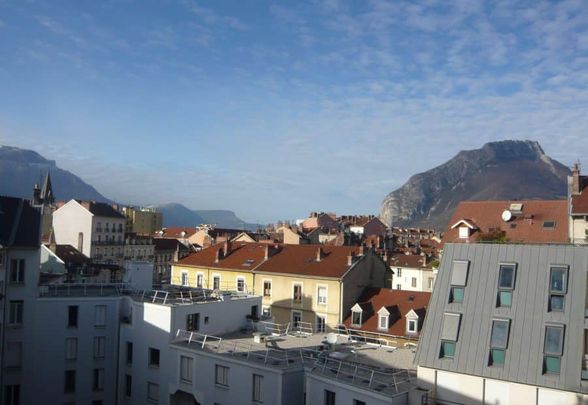 Appartement T1 à GRENOBLE - Photo 1