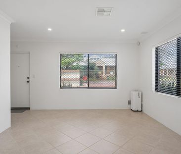 GREAT 3x1 HOME IN BALCATTA ! - Photo 1